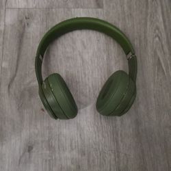 Green Beats Solo 3 Headphones 