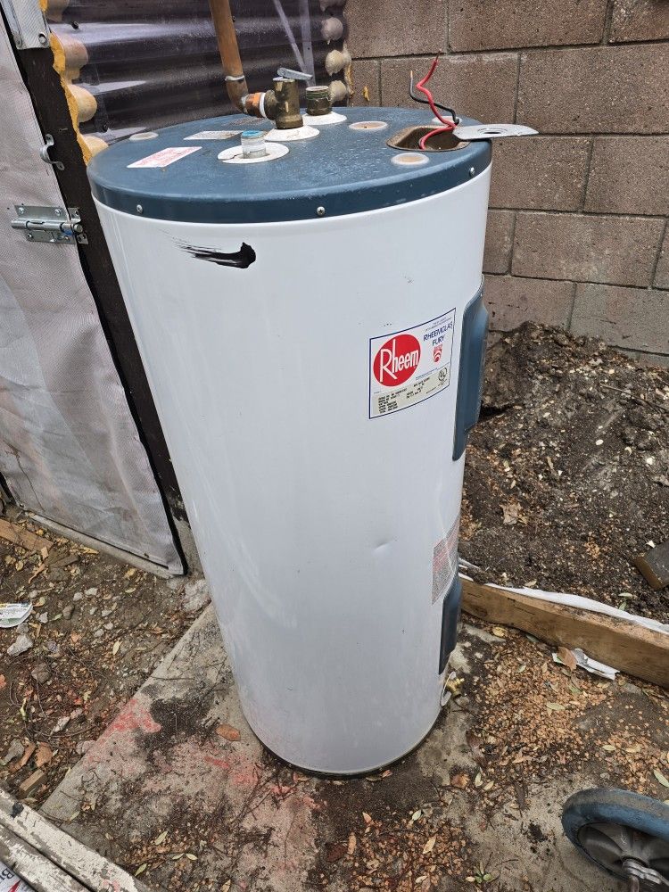 Rheem 40gal Electric Water Heater