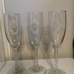 Champagne Glasses For Wedding Party