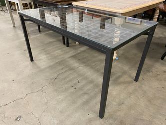 Outdoor Metal Base Dining Table with Glass Top