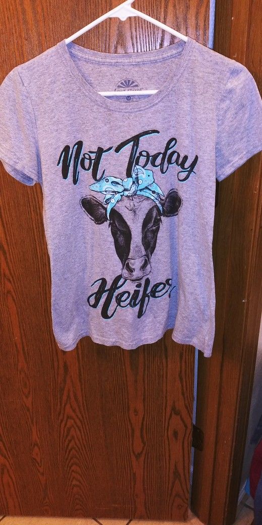 Junior Country Clothing Size Mediums