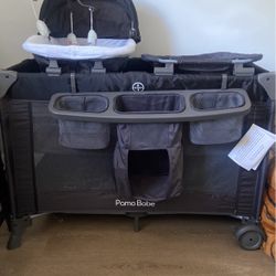 Play pin With Bassinet & Changing Table