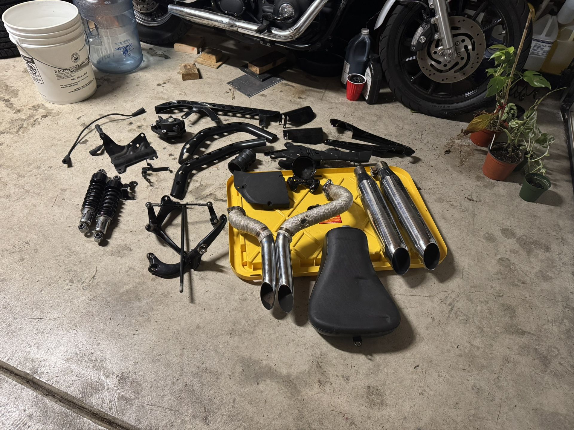 Random Sportster Parts
