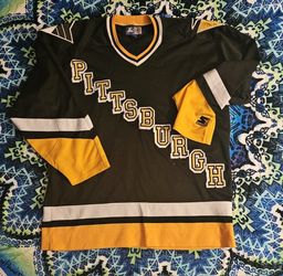 Starter brand NHL Pittsburgh Penguins jersey. Excellent condition
