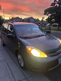 2008 Toyota Sienna