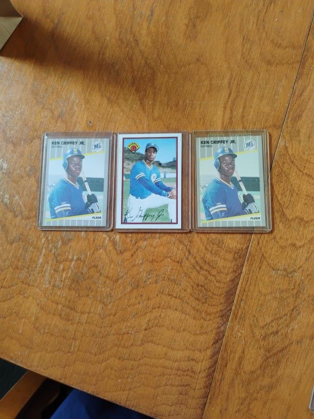 Ken Griffey Rookie Cards, Fleer And Bowman.