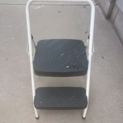 Foldable 2 Step Stool 