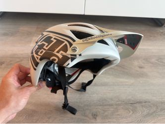 Troy Lee Designs A1 Helmet - Mountain Bike -Like New