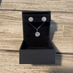 Diamond Necklace With Diamond Earrings Set 