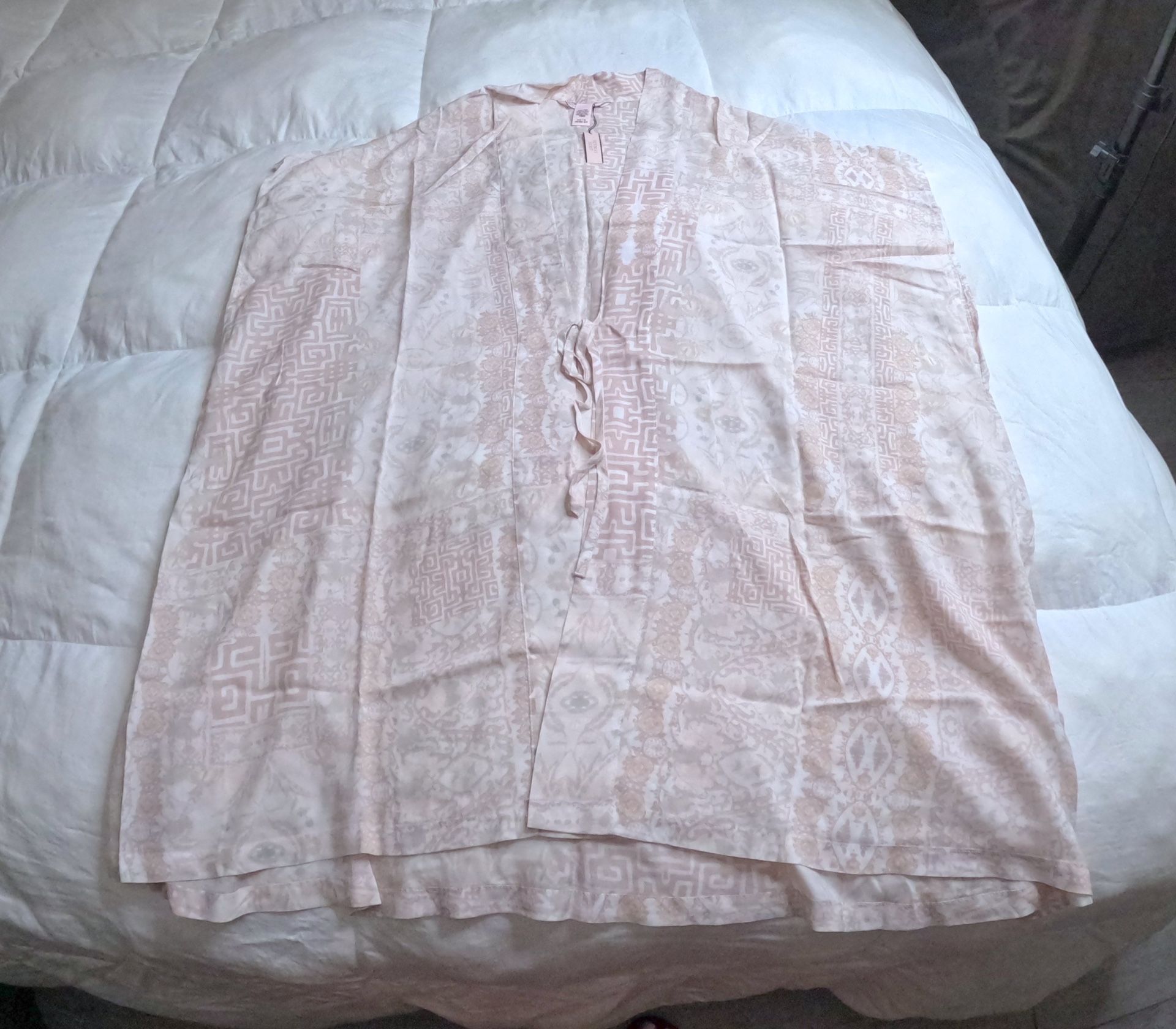 Victoria’s Secret Swimsuit Coverup One Size Tunic Light Pink White Women’s Brand NEW with Tags