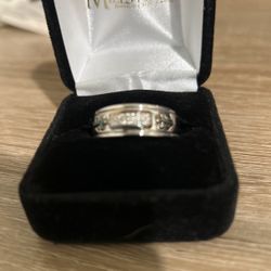 Men’s Ring 