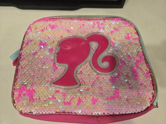 Barbie Bentgo carrying case