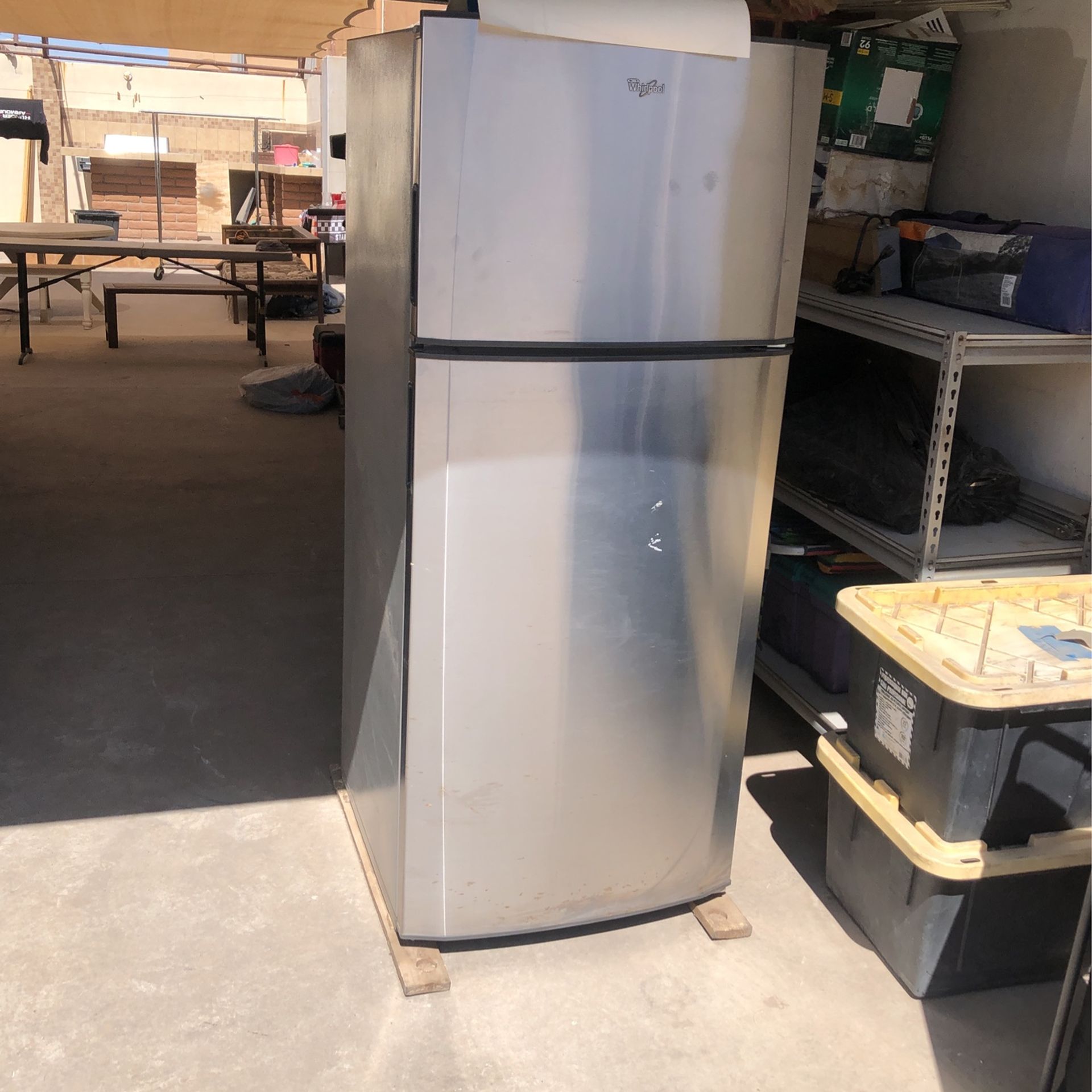 Refrigerator Whirlpool Stainless Steel Color