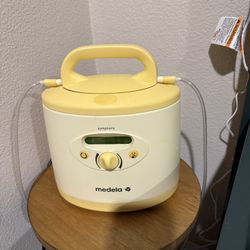 Medela Breast Pump - Works Perfectly