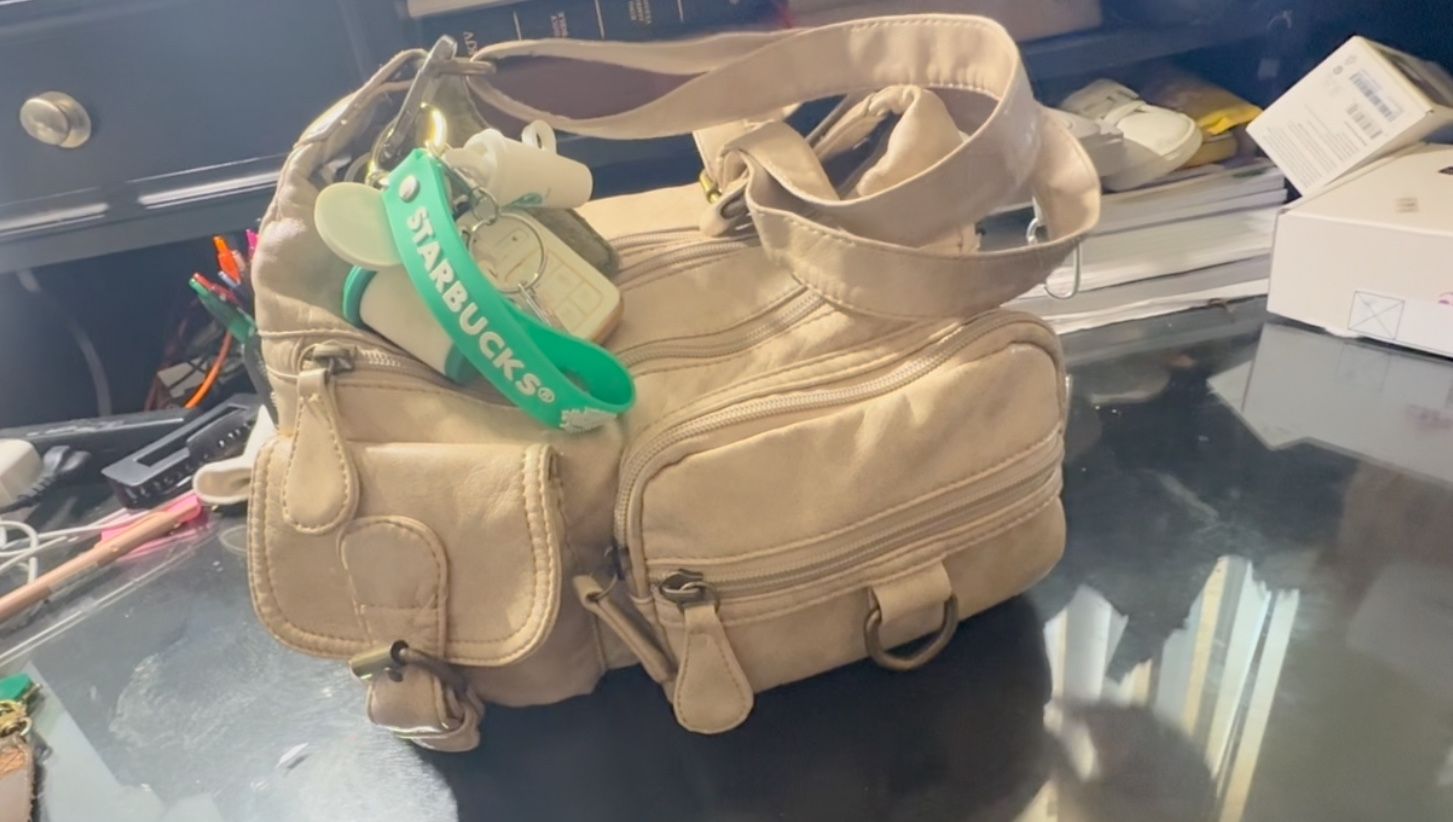 Medium Cream shoulder bag/purse