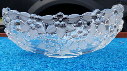 Crystal bowl