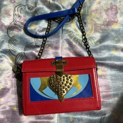 Disney Descendants Purse Villain Evie Red Heart Crossbody Bag Charms Chain