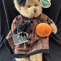 Bearington Collection’s "Trick or Treat" collectible teddy bear