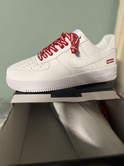 Nike Air Force 1 Low Supreme White