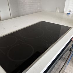  Induction Cooktop + Wall Oven + Hood - Like New