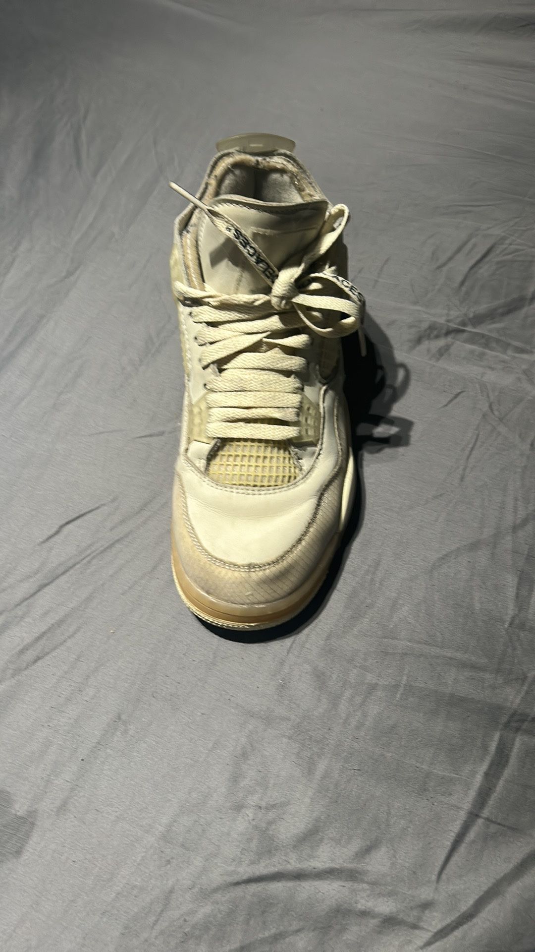Off white Jordan 4