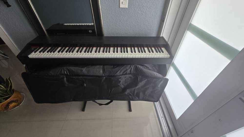 Piano Uiscom