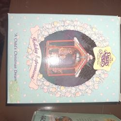 Brad new in the box Precious Moments Figurines