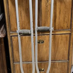 Light Weighted Crutches. 