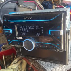 Sony Dax-b700w  USB Aux Bluetooth 