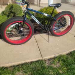 Mongoose Dolomite Fat Tire Bike 