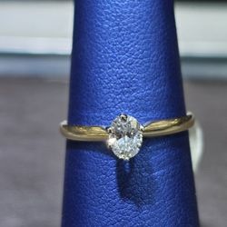 14kt YG Diamond Ring. (C-5) SIZE 6.5 ASK FOR RYAN. #10(contact info removed)