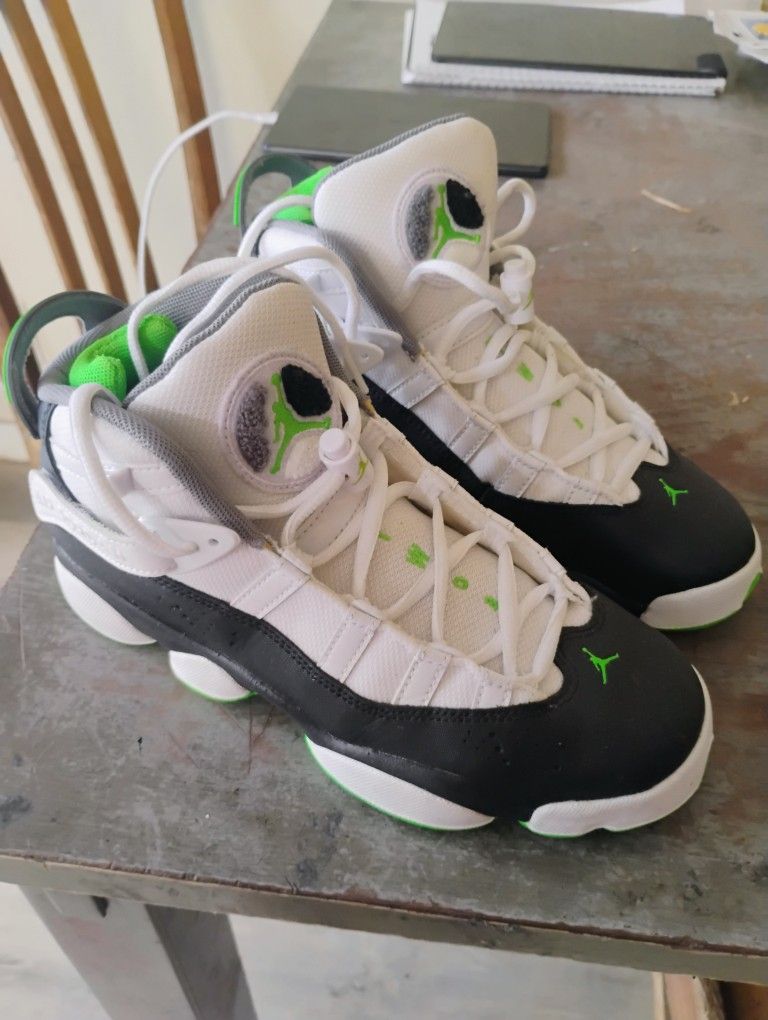 Jordans Size 6y