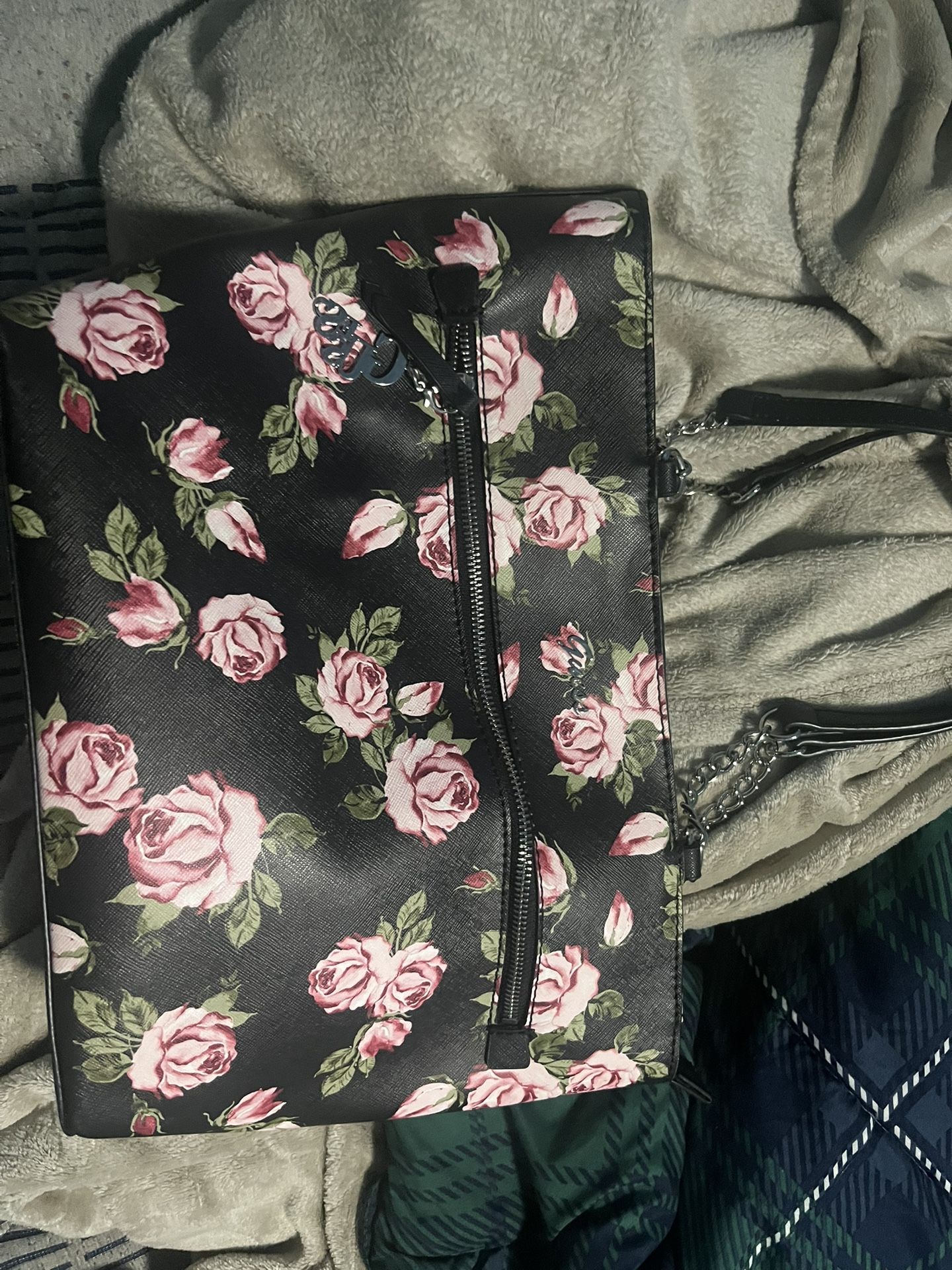 Guess Purse