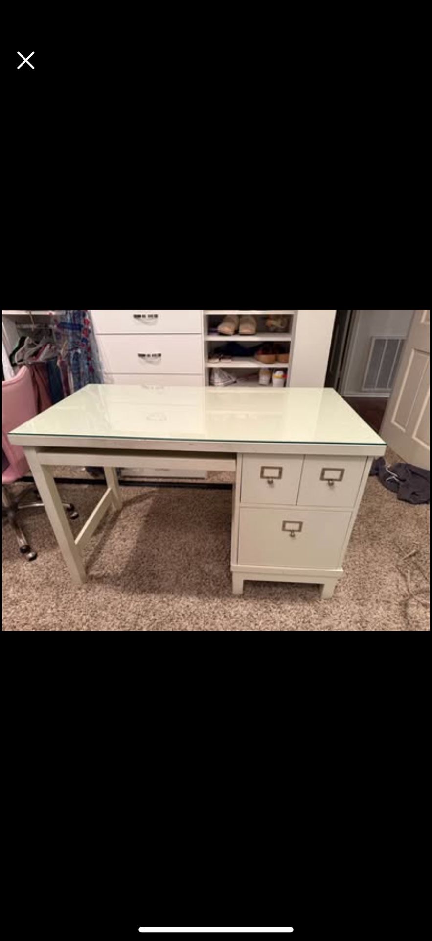 White Wooden Desk With Drawers 