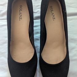 SOLANZ black velvet wedge  👠 See My other offers!