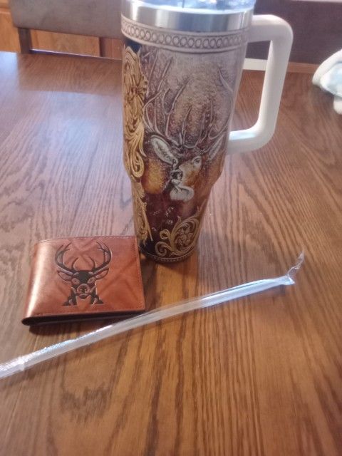 Men's Deer Cup With Straw And Wallet