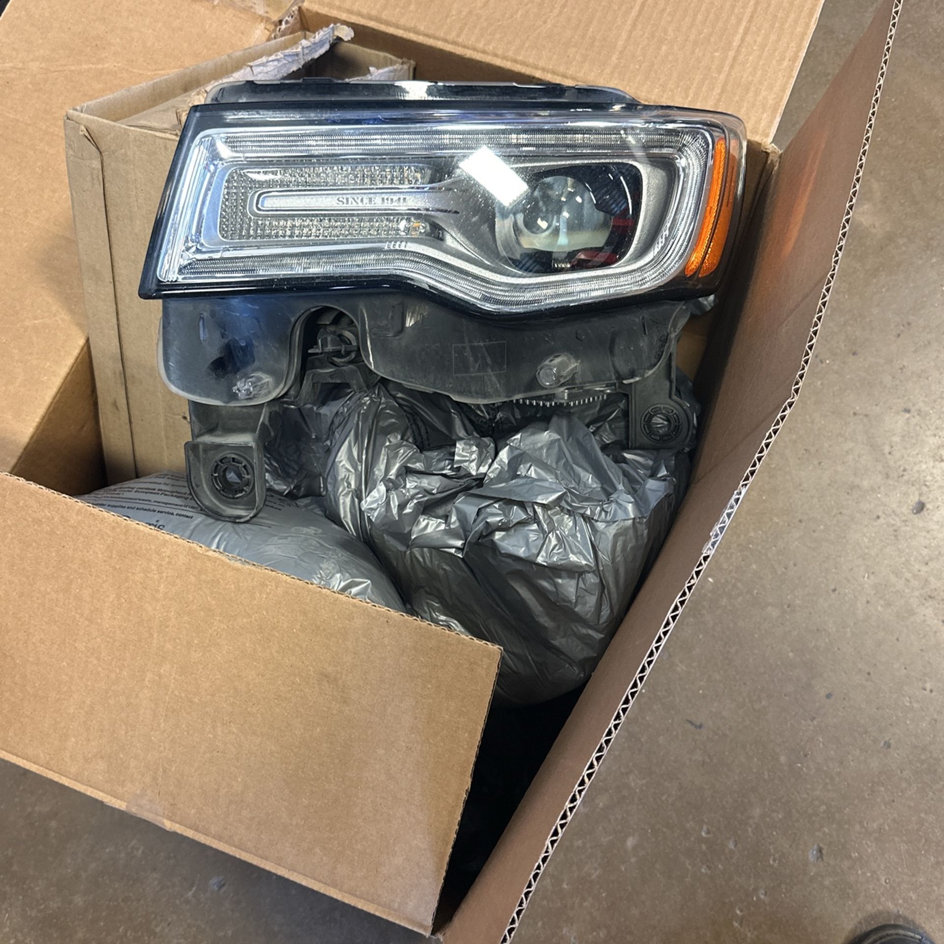 Jeep Headlight