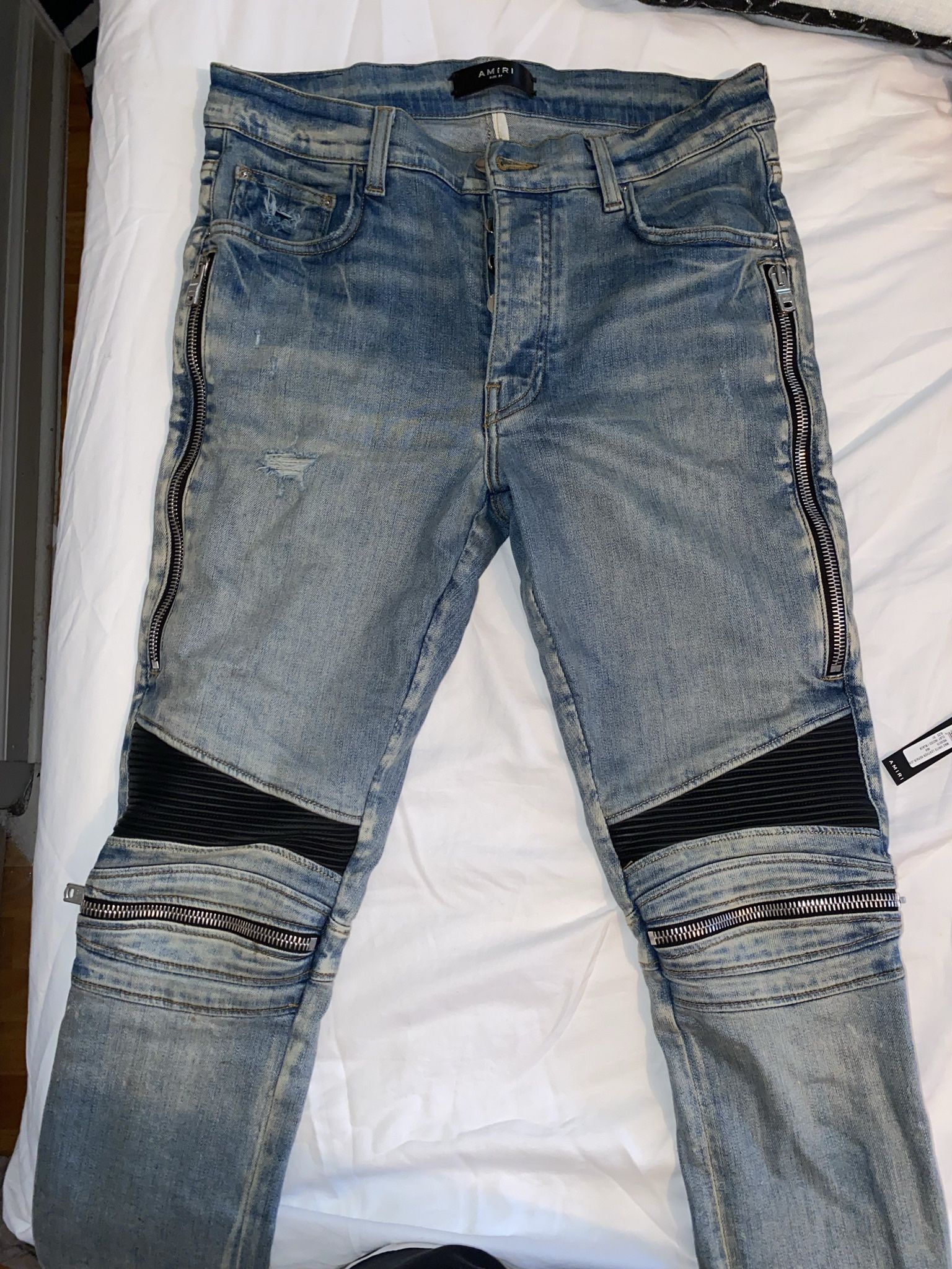 MX2 Amiri Jeans