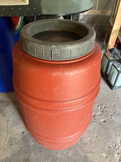 Large rain barrel