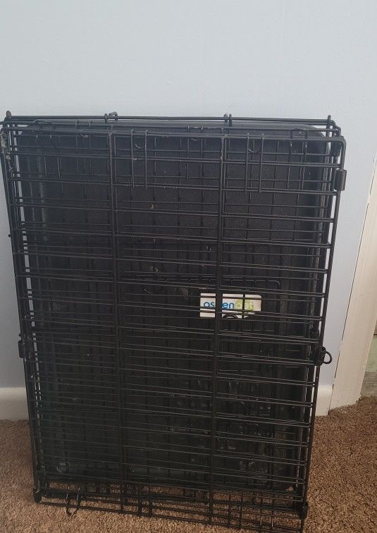 Small pet crate $20