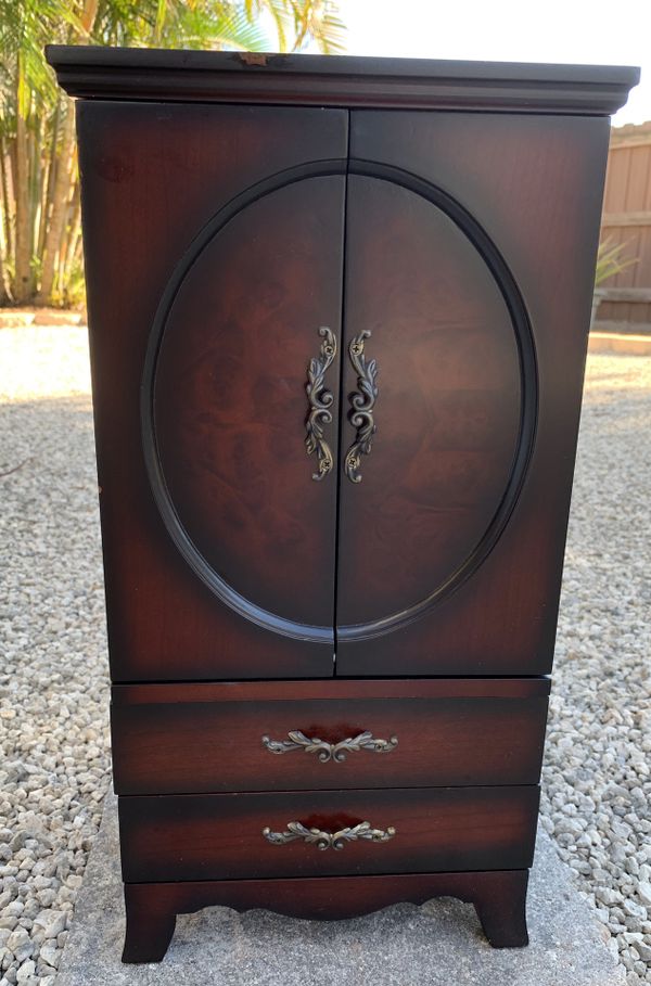 Vintage Bombay Furniture Co. Jewelry Box for Sale in Port St. Lucie, FL