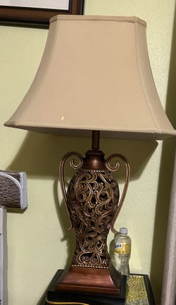 Lamp Rustic Look, Retails Over $149