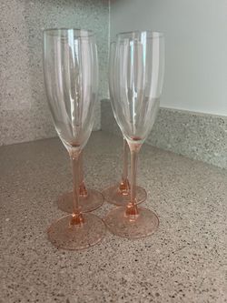Set of 4 Pink Champagne Flutes