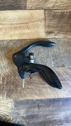 Rabbit Brand Black Lever-Style Wine Bottle Opener