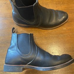 Red Wing Men’s Chelsea Boots #8200 - Size 10 D