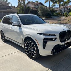 2024 BMW X7