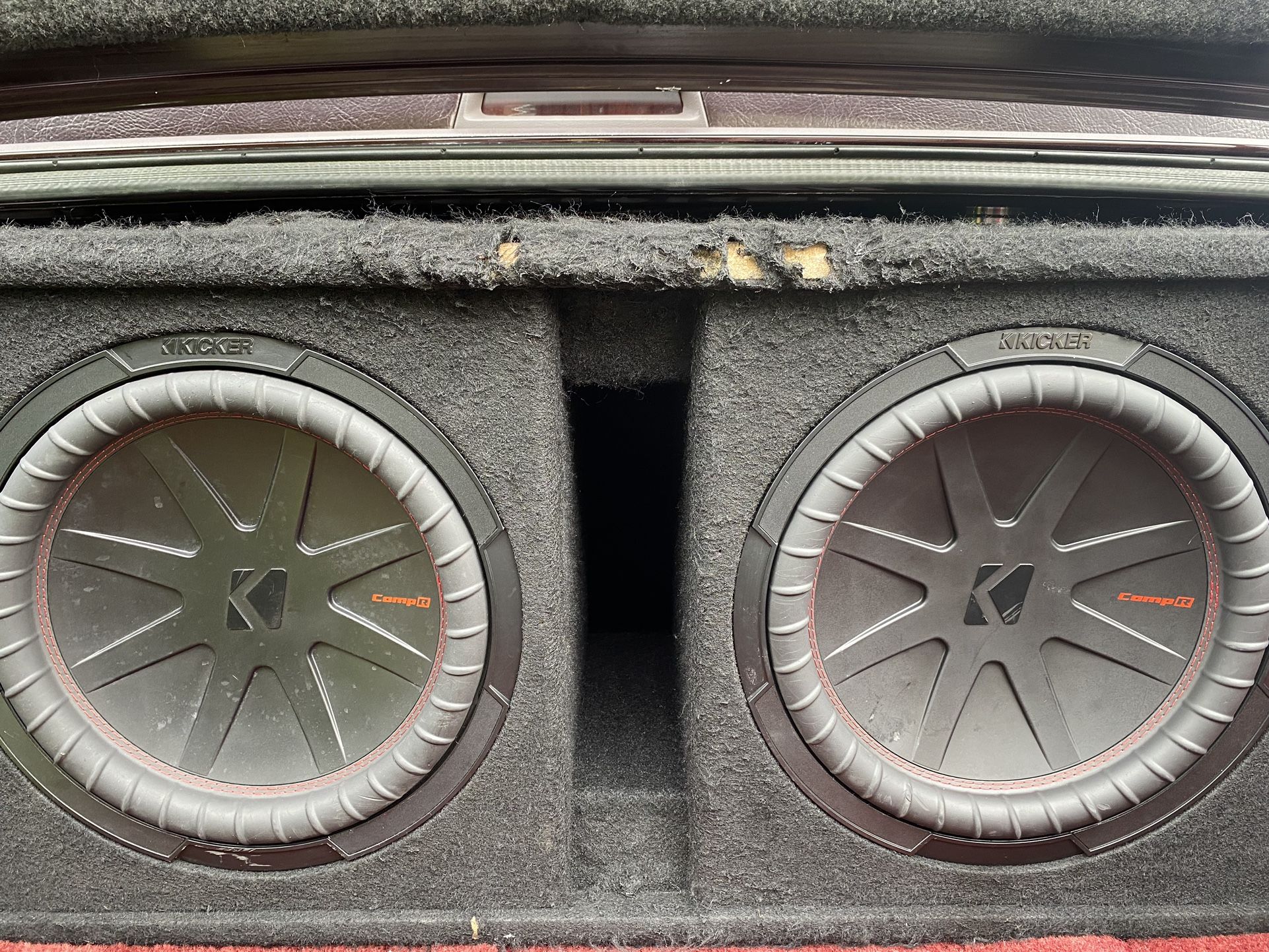 2 12in kicker comp r subs