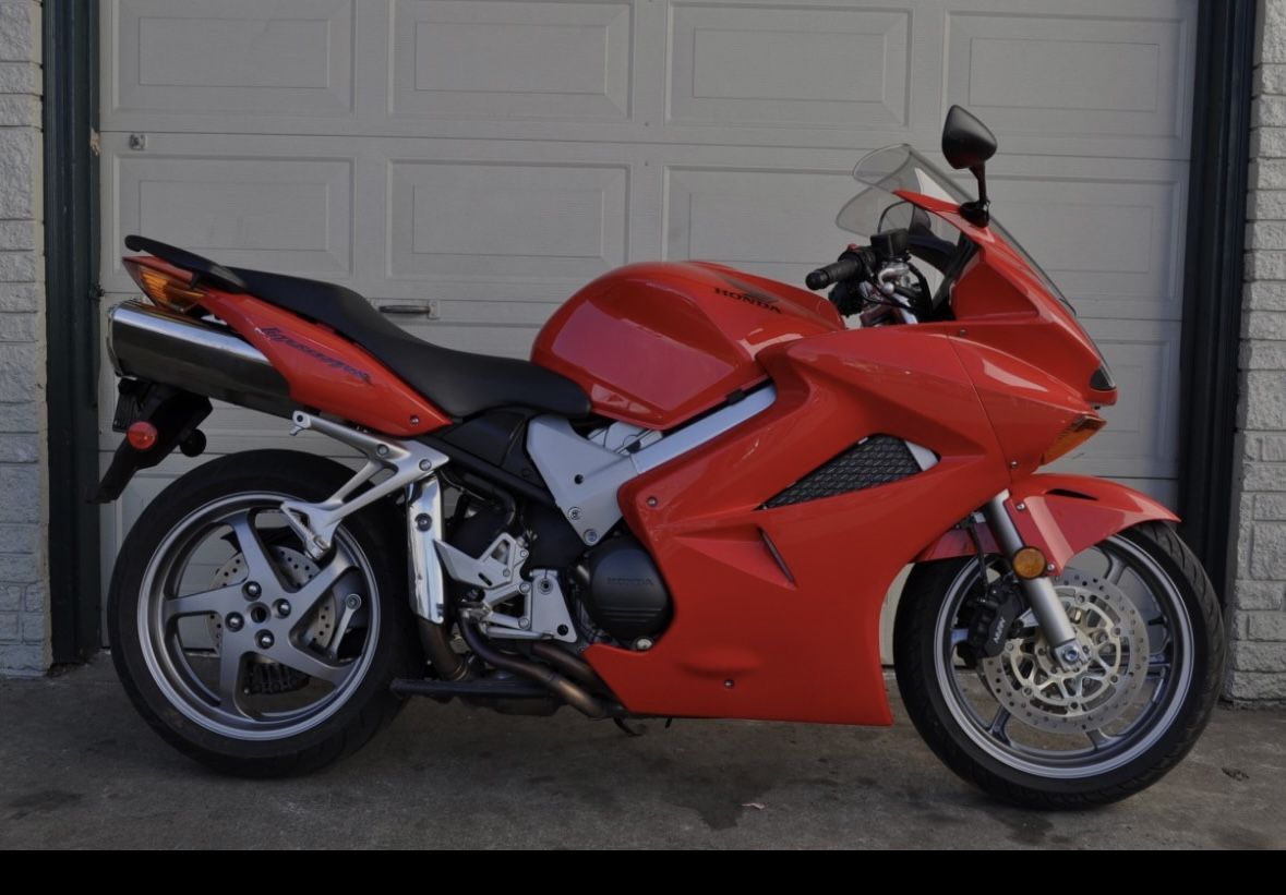 02 CBR 600 & 02 VFR 800 Motorcycle Parts 