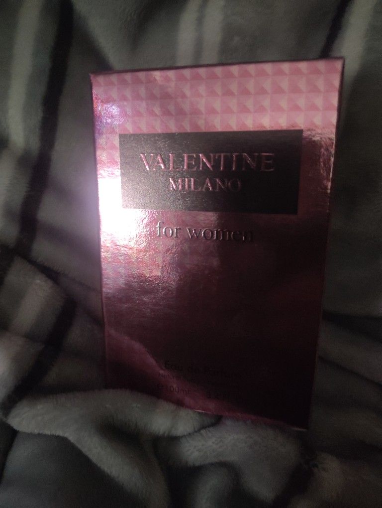 Valentino Inspired For Women 3.4 Oz