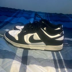 Panda dunks